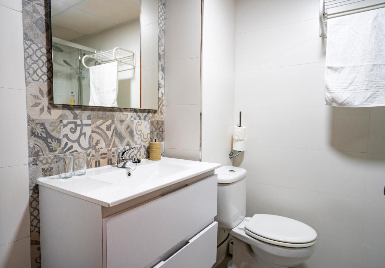 Hostal Plaza De Italia Касерес Екстер'єр фото