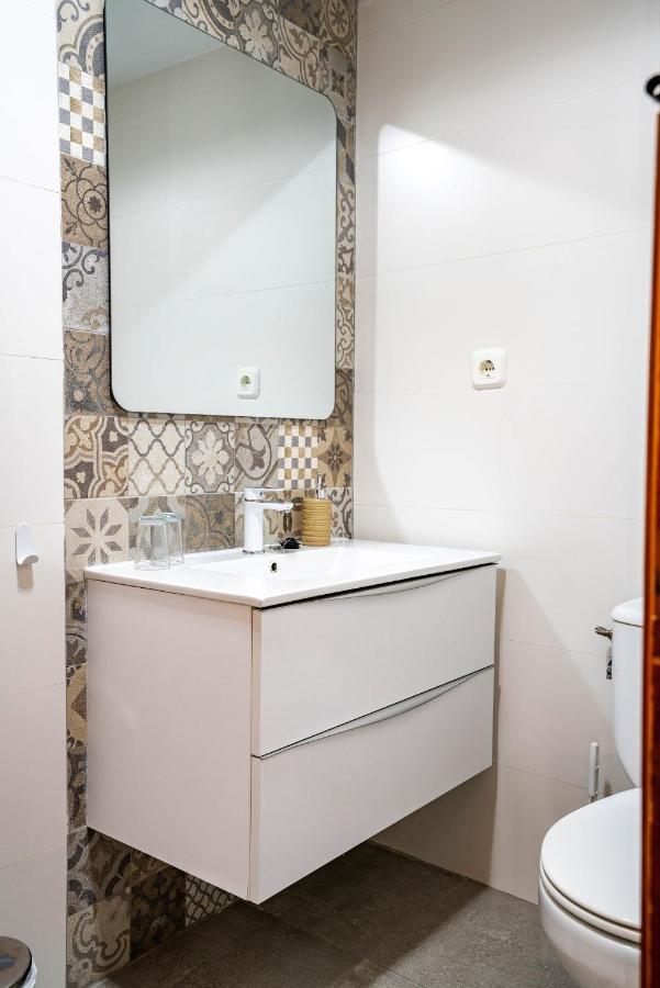 Hostal Plaza De Italia Касерес Екстер'єр фото